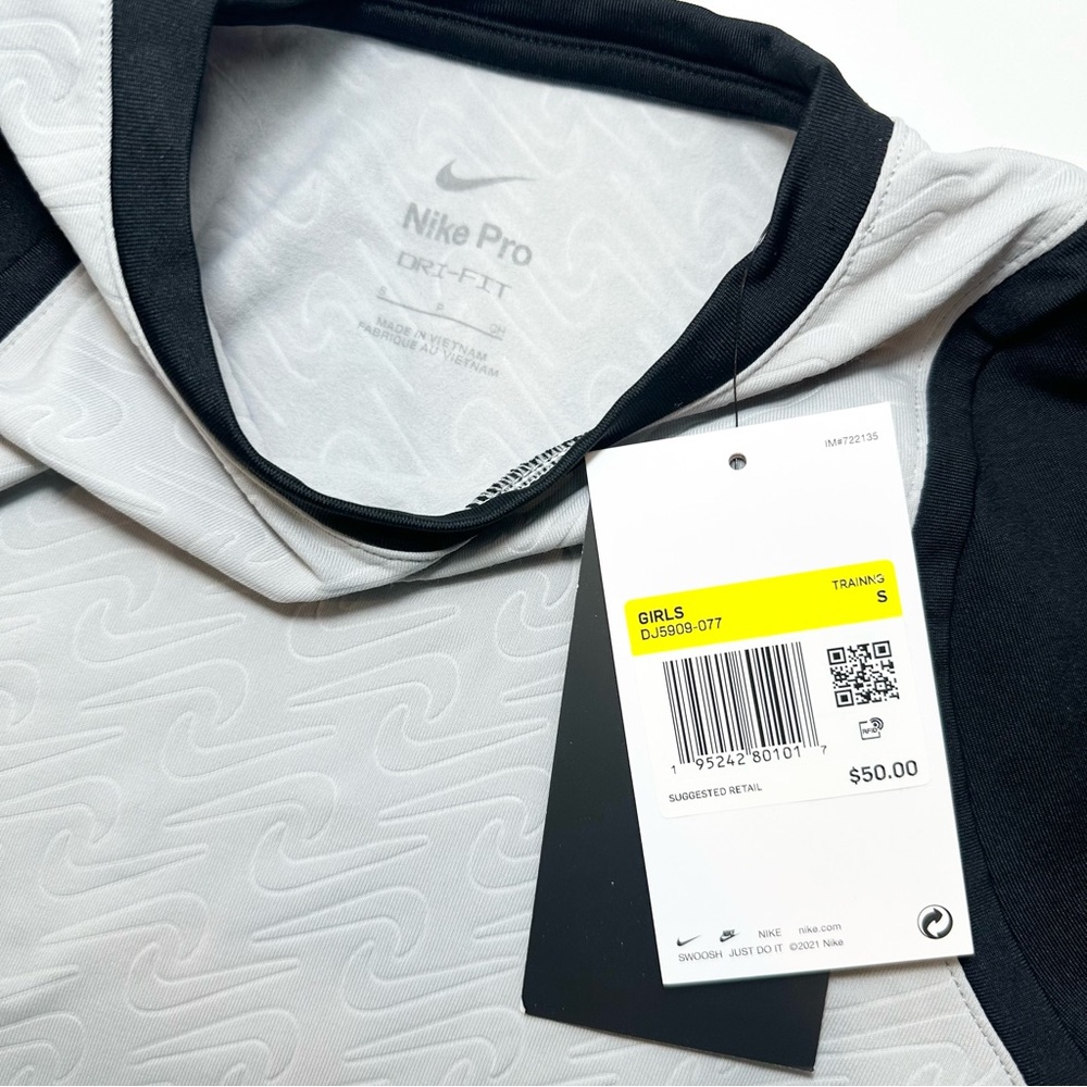 Nike Pro Dri-FIT Big Kids' (Girls) Long-Sleeve Training Top - Picture 11 of 14